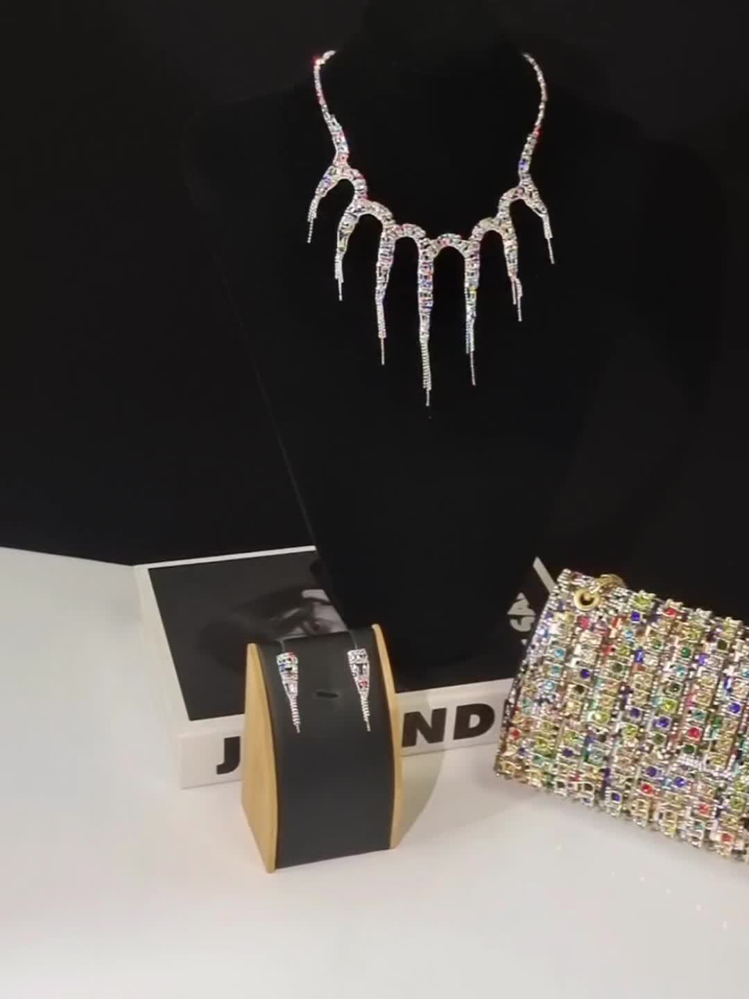 4pcs Of Luxurious Ladies' Dinner Clutch Bag with Jewelry, 1 Set Of Sparkling Wedding Party Ball Banquet Clutch Bag, - Elegant Multi-color PU Handbag with Adjustable Shoulder Strap, Ladies' Necklace And Earrings
