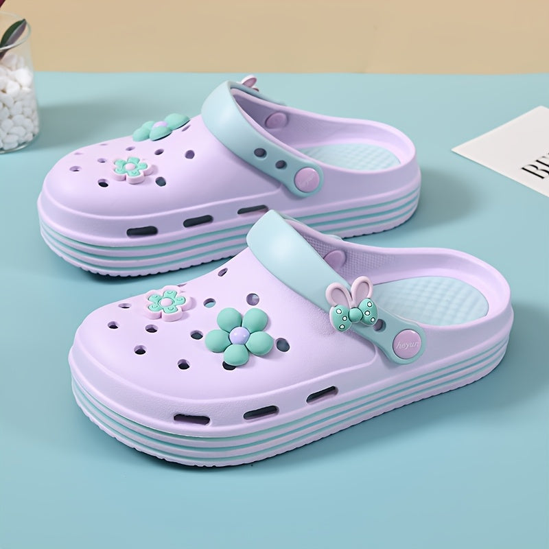 Cute Clogs Comfortable Women's Thick Soled Breathable Clogs Slip On Garden Shoes for Casual Beach and Indoor Wear Floral Decorations