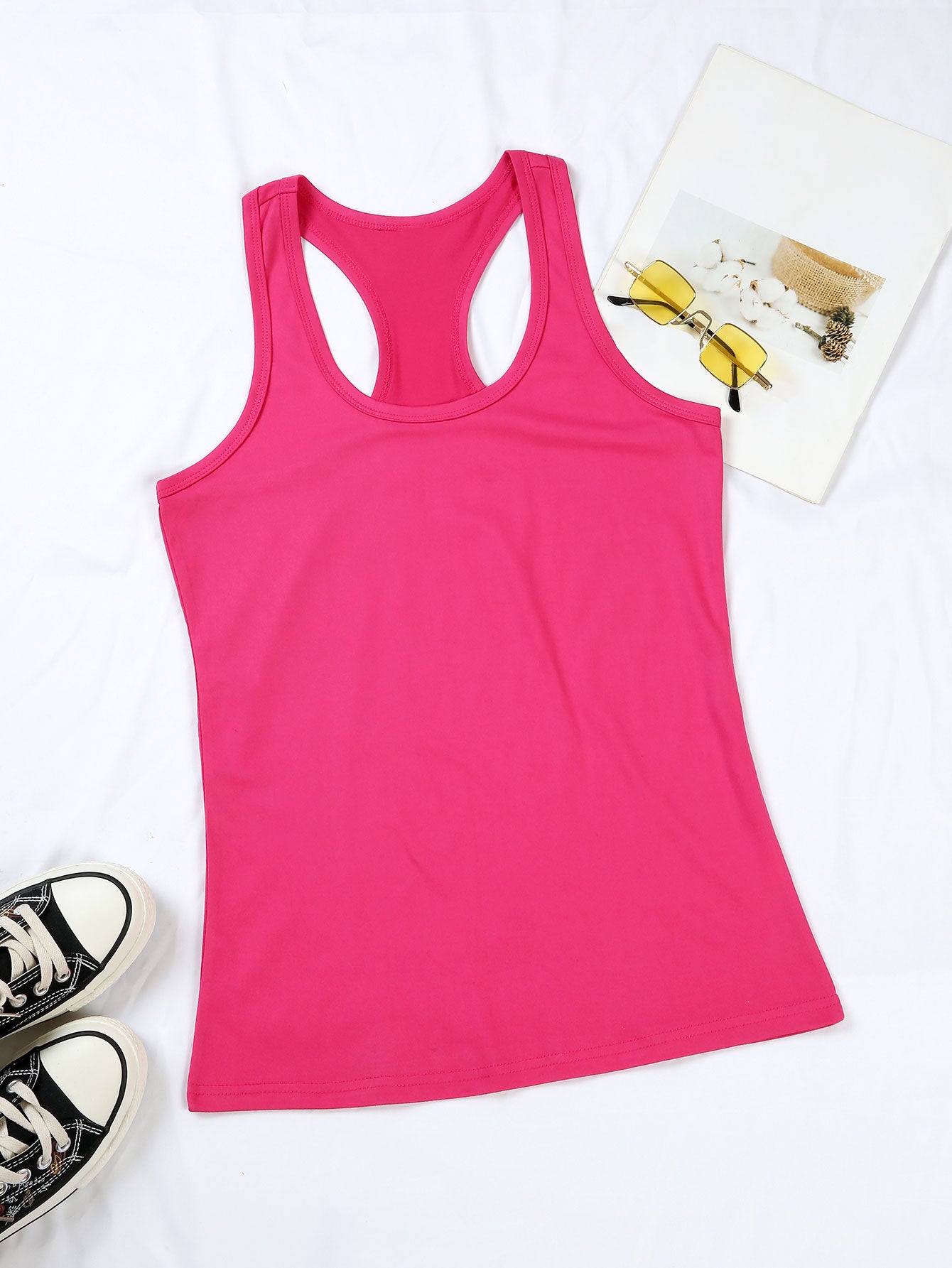Women'S Sleeveless Tank Top, Minnie Mouse Pattern Print, Lightweight and Breathable Summer Beachwear, Casual Sleeveless Top, Cartoon Pattern, Machine Washable Vacation Clothing | Cartoon Printed Top | Decorative Print, Licens