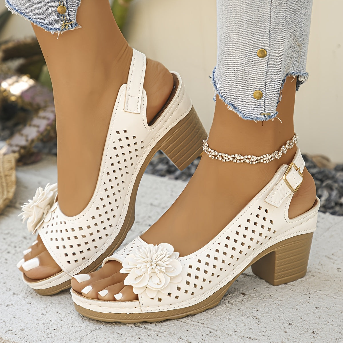 Women's Summer Korean-Inspired Floral Embroidered Sandals - Breathable Mesh Upper, Adjustable Ankle Strap & Hook-and-Loop Closure, Mid-Heel TPR Sole - Yellow & Pink Options for Casual Outings, Stylish Outdoor Footwear, Embell
