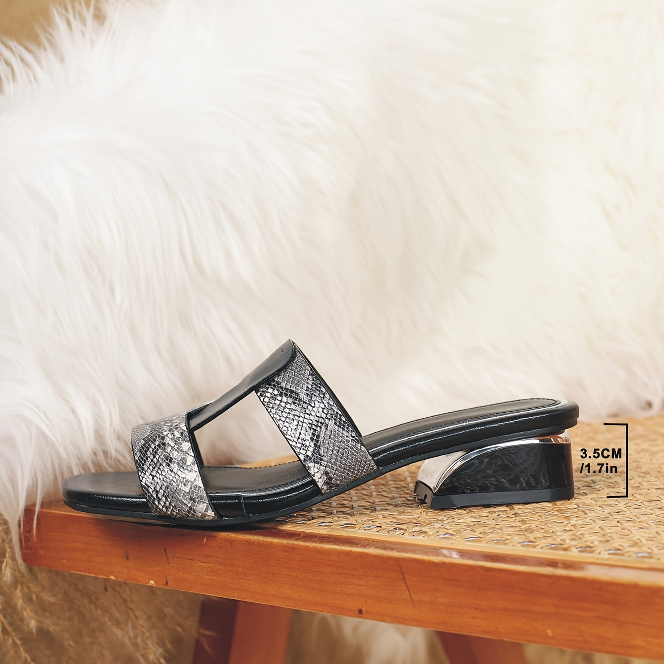 Chic Snakeskin Print Women's Slide Sandals - Comfortable Low Heel, Open Toe, Faux Cover Summer Shoes