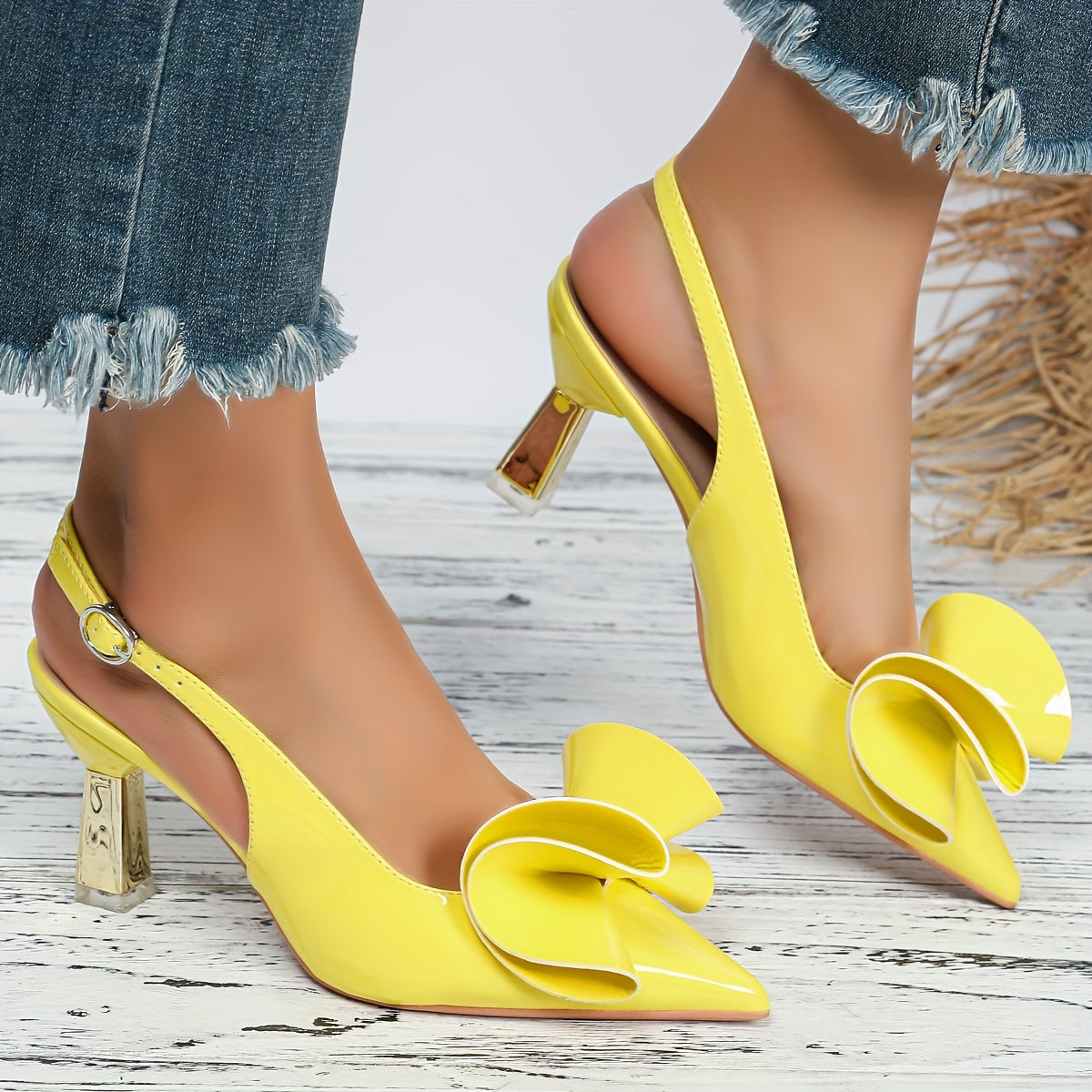 Comfortable Lightweight Single Shoes with Elegant Trumpet Flower Tips Pointed Tips and Summer Shallow Mouth Heels