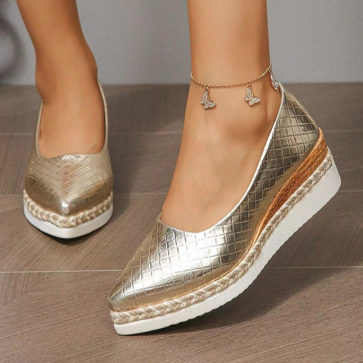 Women's Slip-On Casual Shoes with Pointed Toe and Thick Block Heel for All-Season Wear in European and American Style