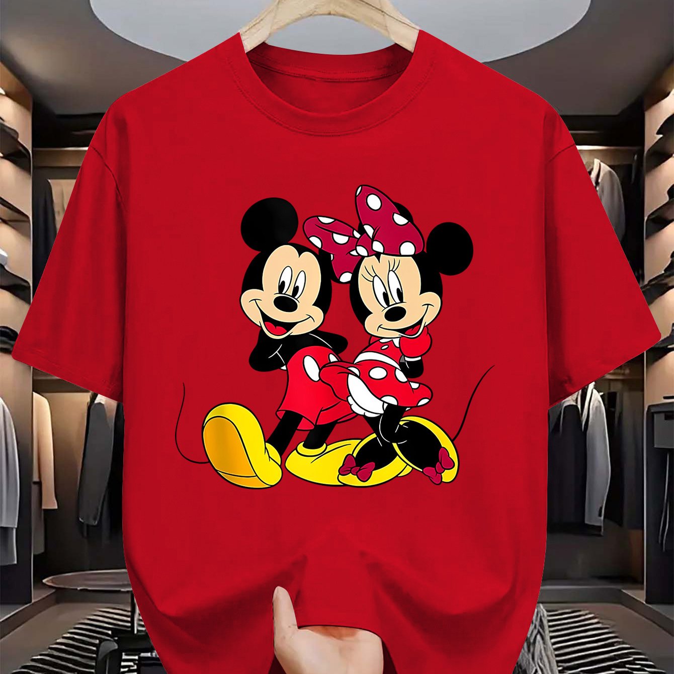 Men's Disney Mickey & Minnie Mouse Tropical Print T-Shirt - Vibrant Cartoon Design, Breathable Summer Tee, Regular Fit Casual Top for Adults & Teens, Machine Washable, Disney Shirt, Teenage Clothing, Comfortable Tee