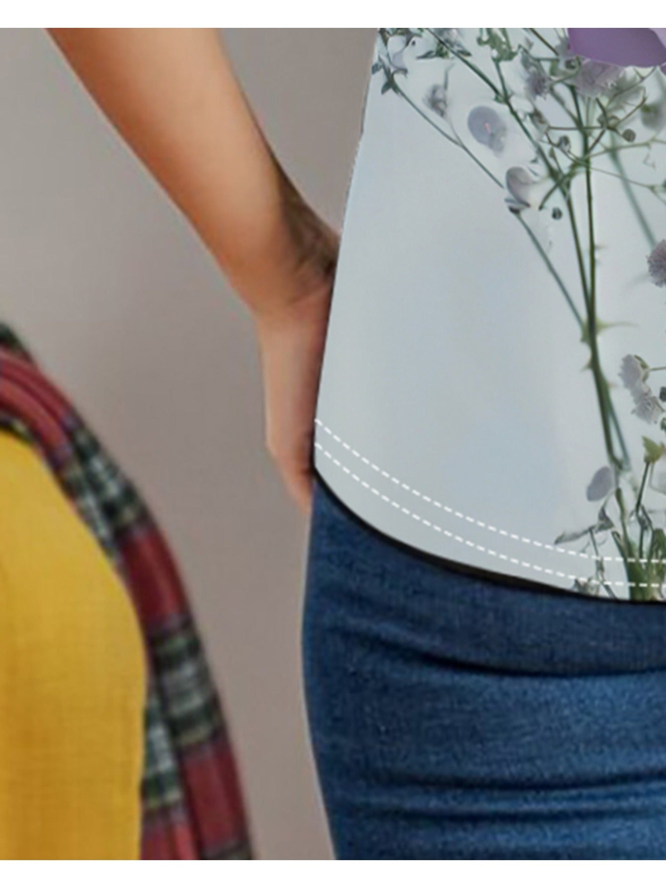 Women'S T-shirt With Purple Rose Print - Comfortable Short Sleeved Round Neck - Perfect Choice For Spring And Autumn Casual Wear