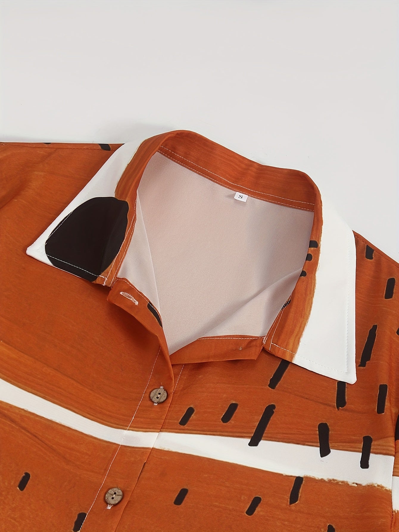 [Geometric Art Shirt] Abstract Geometric Art Print Women's Casual Short-Sleeve Shirt | Loose Fit Long Length, Color Block Contrast Design, Wood Grain Buttons, Machine Washable Summer Vacation Top, Unique Button Details